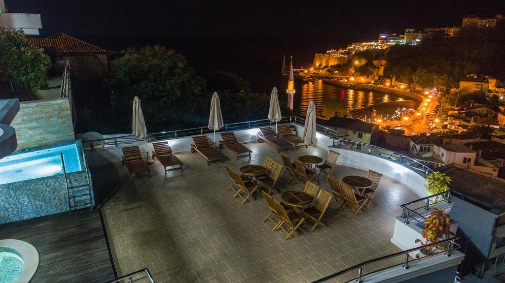 Apartments Croma Улцинь Екстер'єр фото