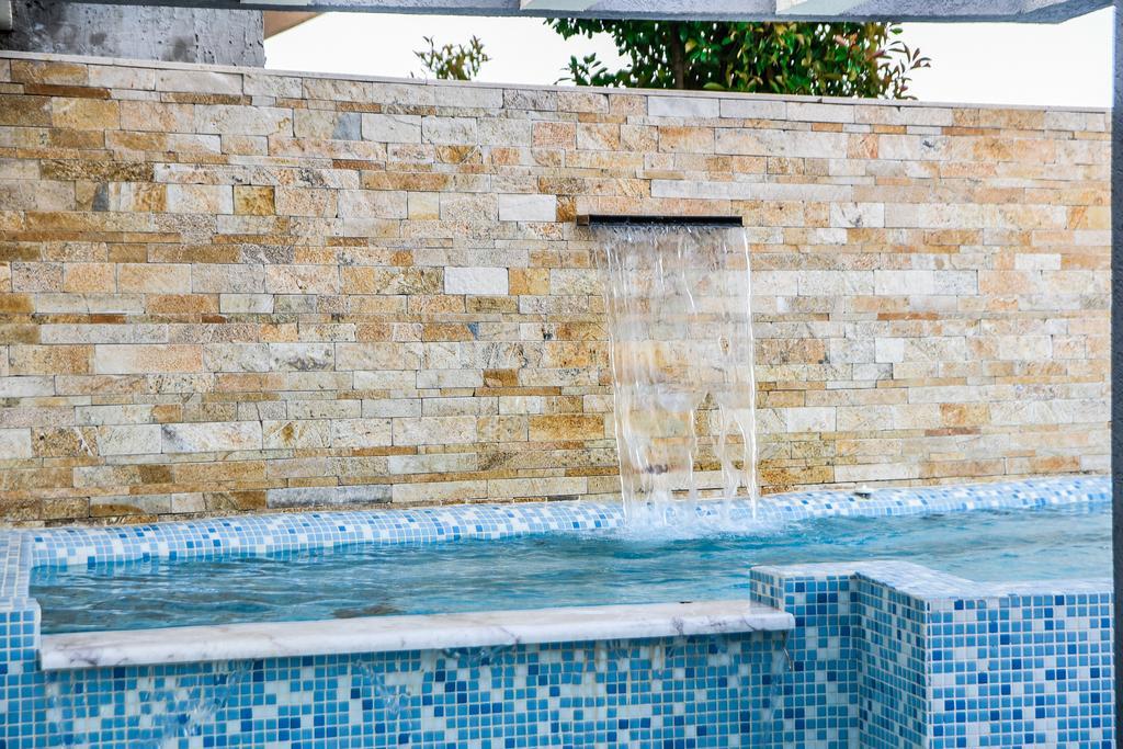 Apartments Croma Улцинь Екстер'єр фото